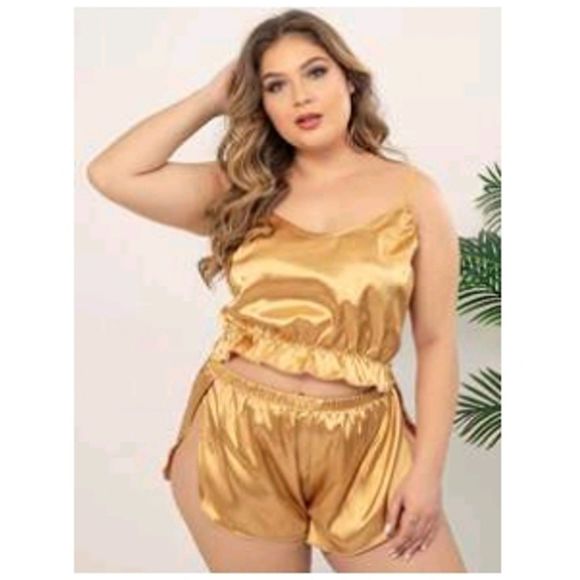 SHEIN Women's Gold Satin 2 Piece Night Pajama Crop Top and Shorts Set Size 16 - Picture 1 of 8